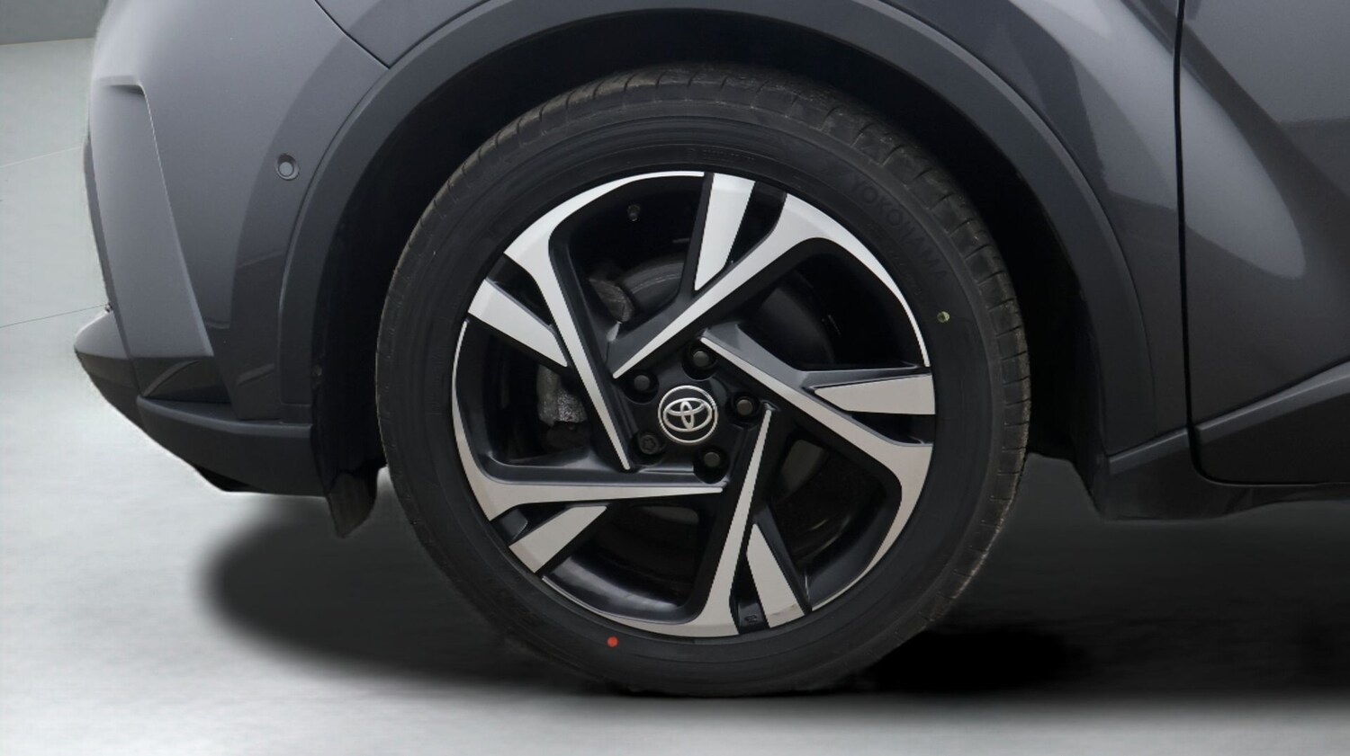 Used Toyota C-HR 2023 for sale - 77364178: Photo 18