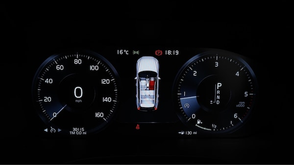 Used Volvo XC60 2018 for sale - 76295225: Photo 11