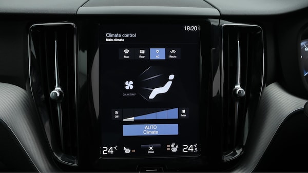 Used Volvo XC60 2018 for sale - 76295225: Photo 13