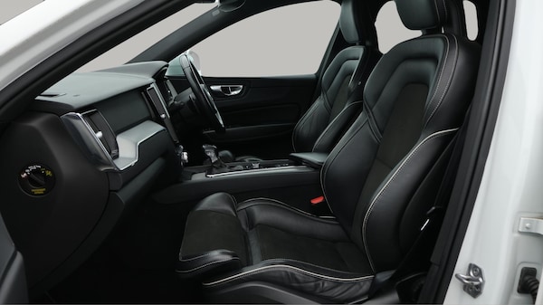 Used Volvo XC60 2018 for sale - 76295225: Photo 15