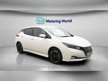 Nissan - Leaf
