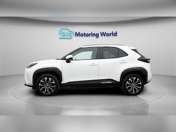 Used Toyota Yaris Cross 2023 for sale - 78387524: Photo