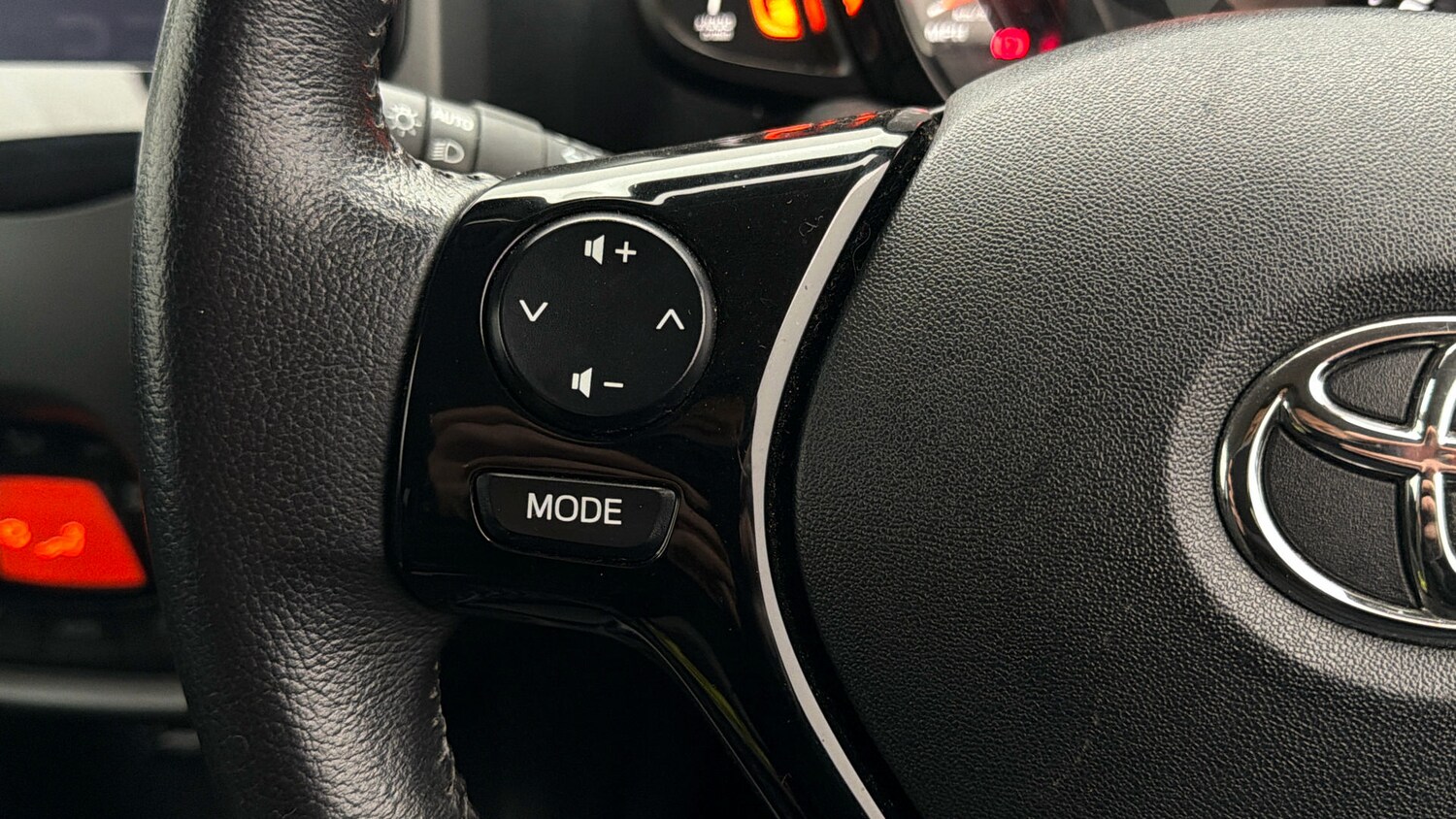 Used Toyota AYGO for sale - 77871846: Photo 22