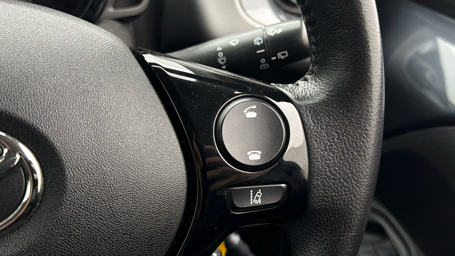 Used Toyota AYGO for sale - 77871846: Photo 24