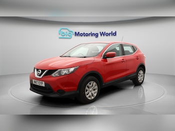 Used Nissan Qashqai 2017 for sale - 76042033: Photo