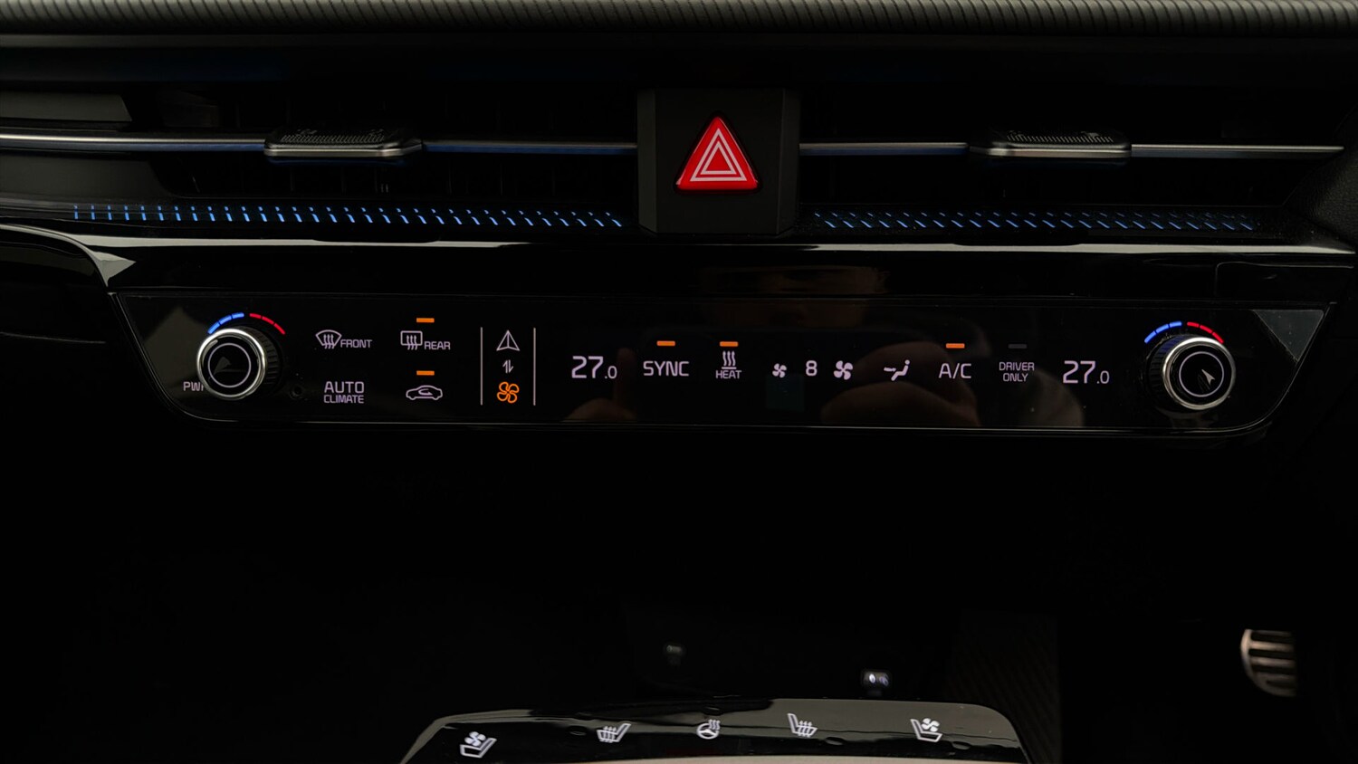 Used Kia EV6 2023 for sale - 78053709: Photo 11