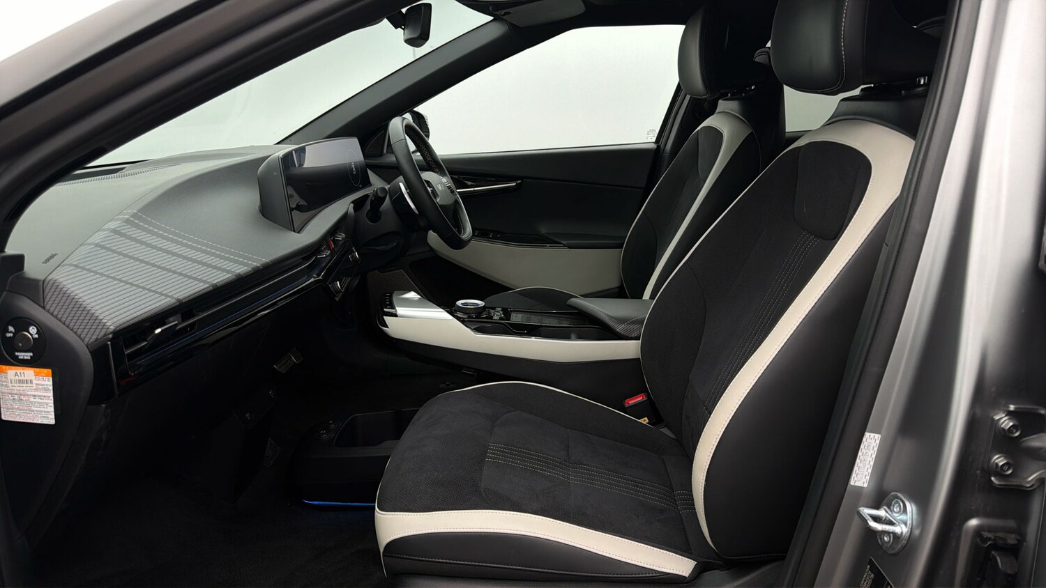 Used Kia EV6 2023 for sale - 78053709: Photo 13