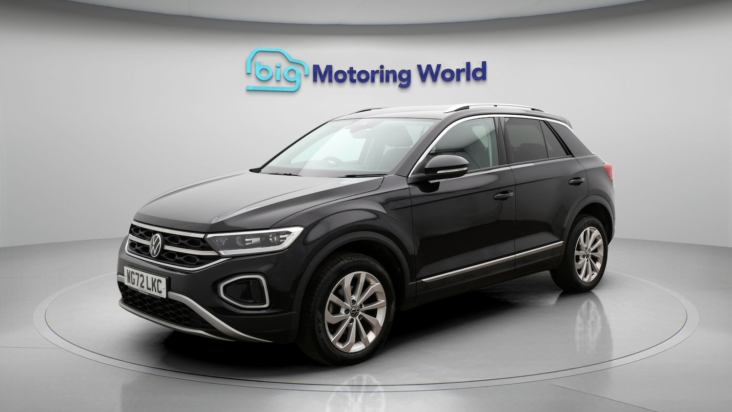 Used Volkswagen T-Roc 2023 for sale - 77381409: Photo 3