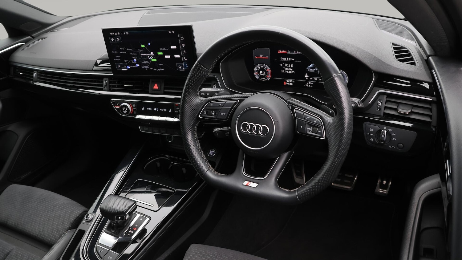 Used Audi A4 2022 for sale - 76433334: Photo 10