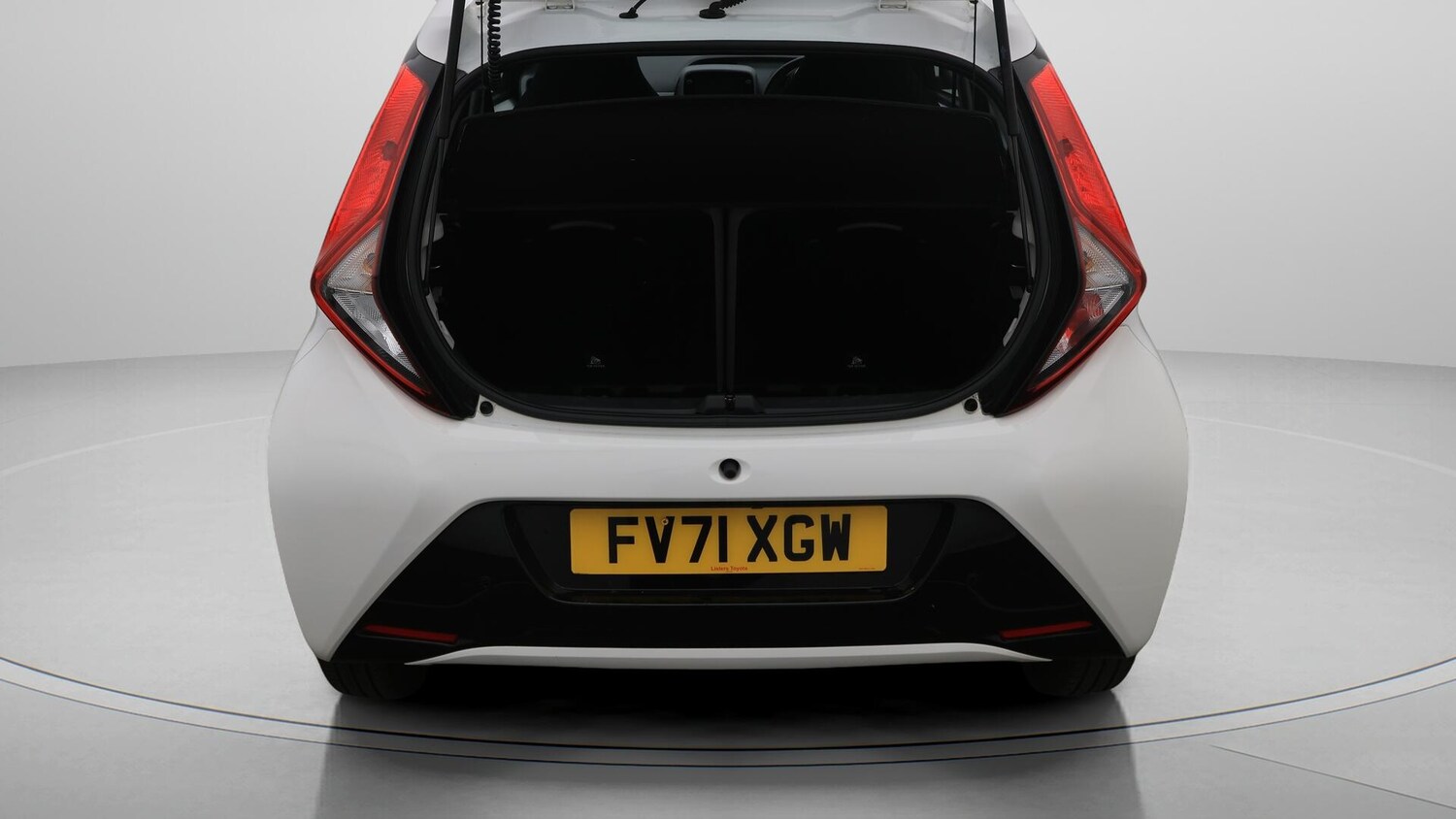 Used Toyota AYGO 2021 for sale - 76325959: Photo 18