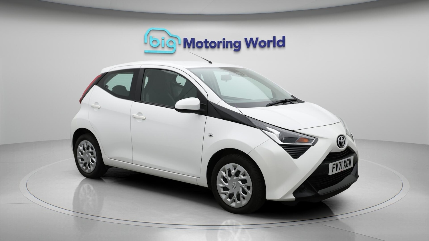 Used Toyota AYGO 2021 for sale - 76325959: Photo 2