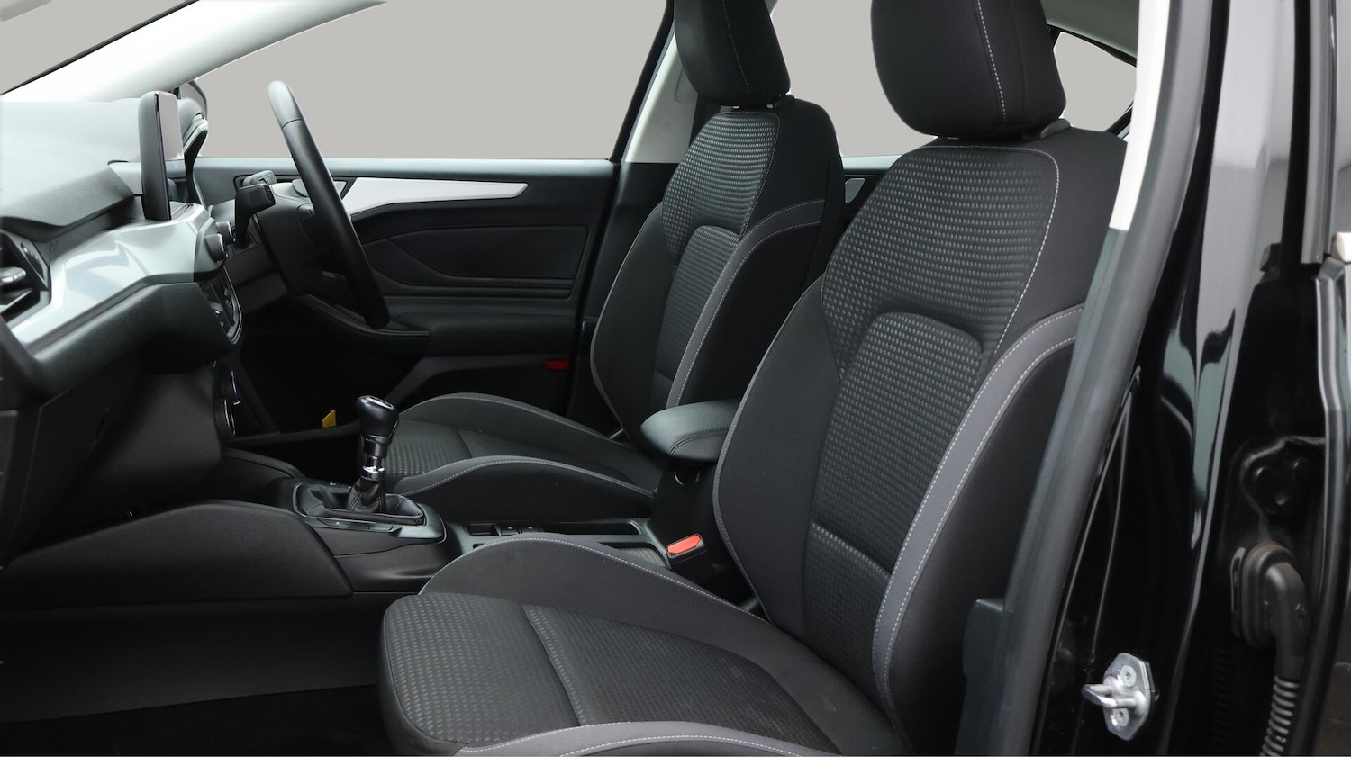 Used Ford Focus 2021 for sale - 76528108: Photo 15