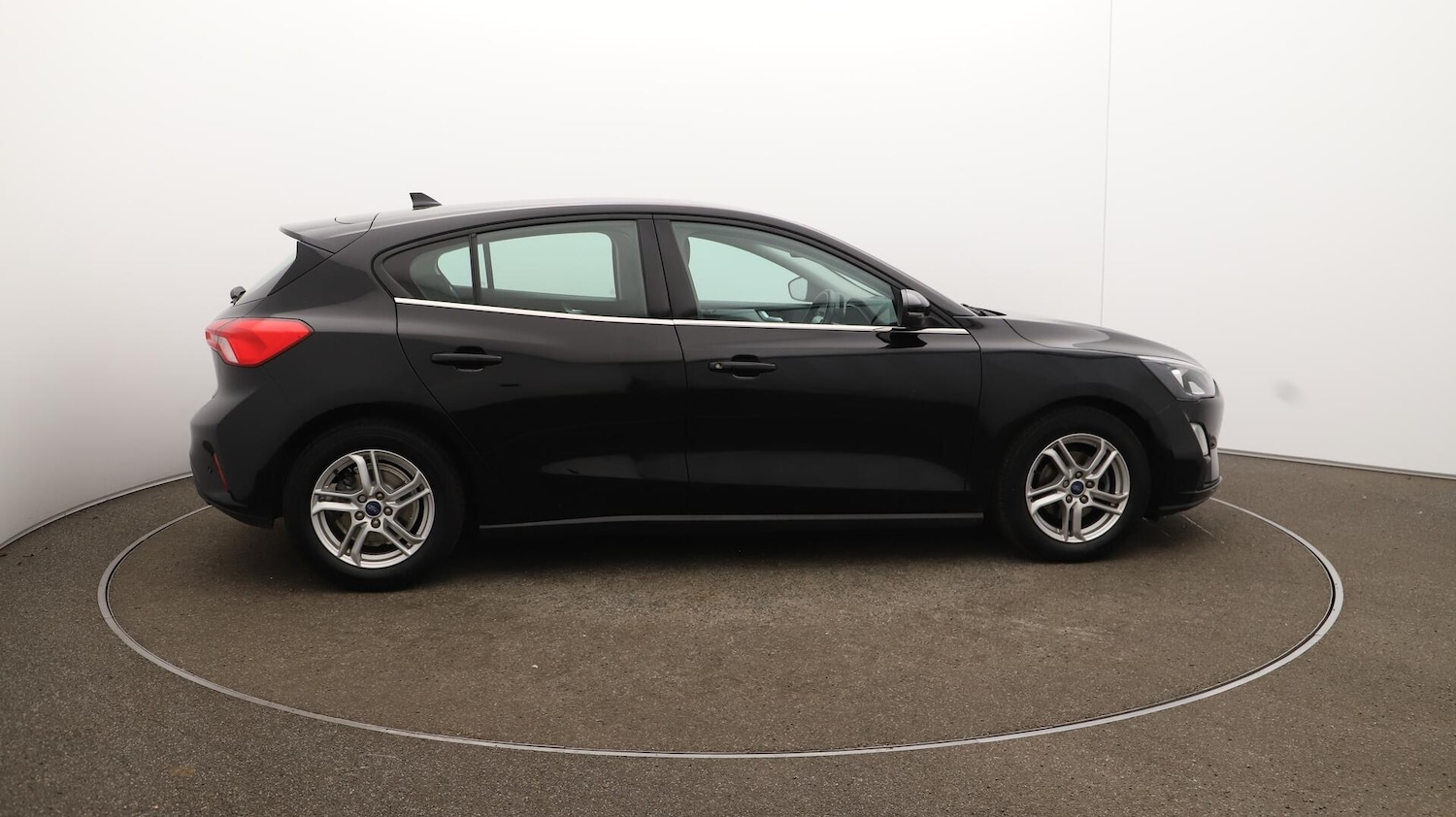 Used Ford Focus 2021 for sale - 76528108: Photo 50