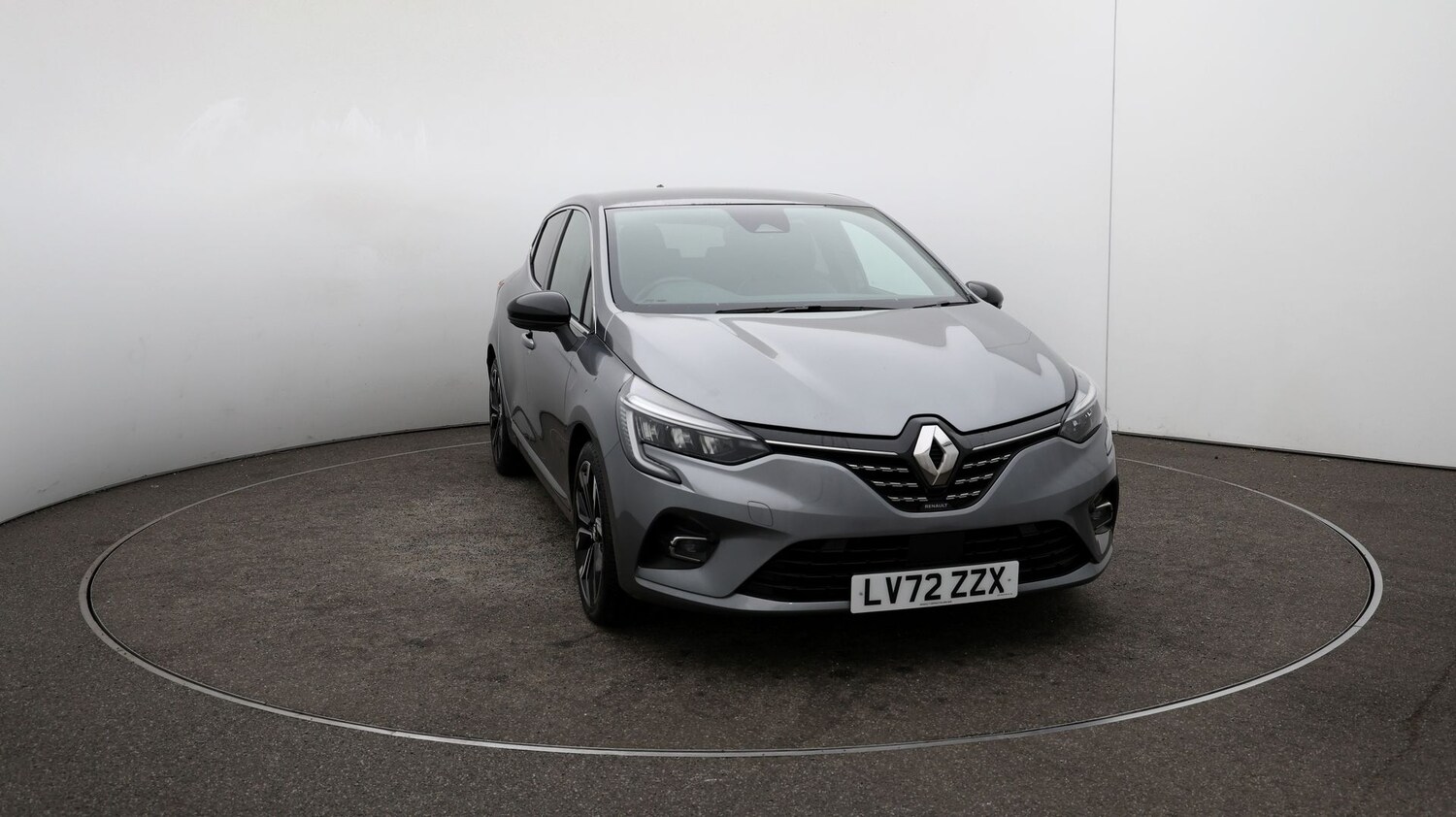 Used Renault Clio for sale - 76810382: Photo 32
