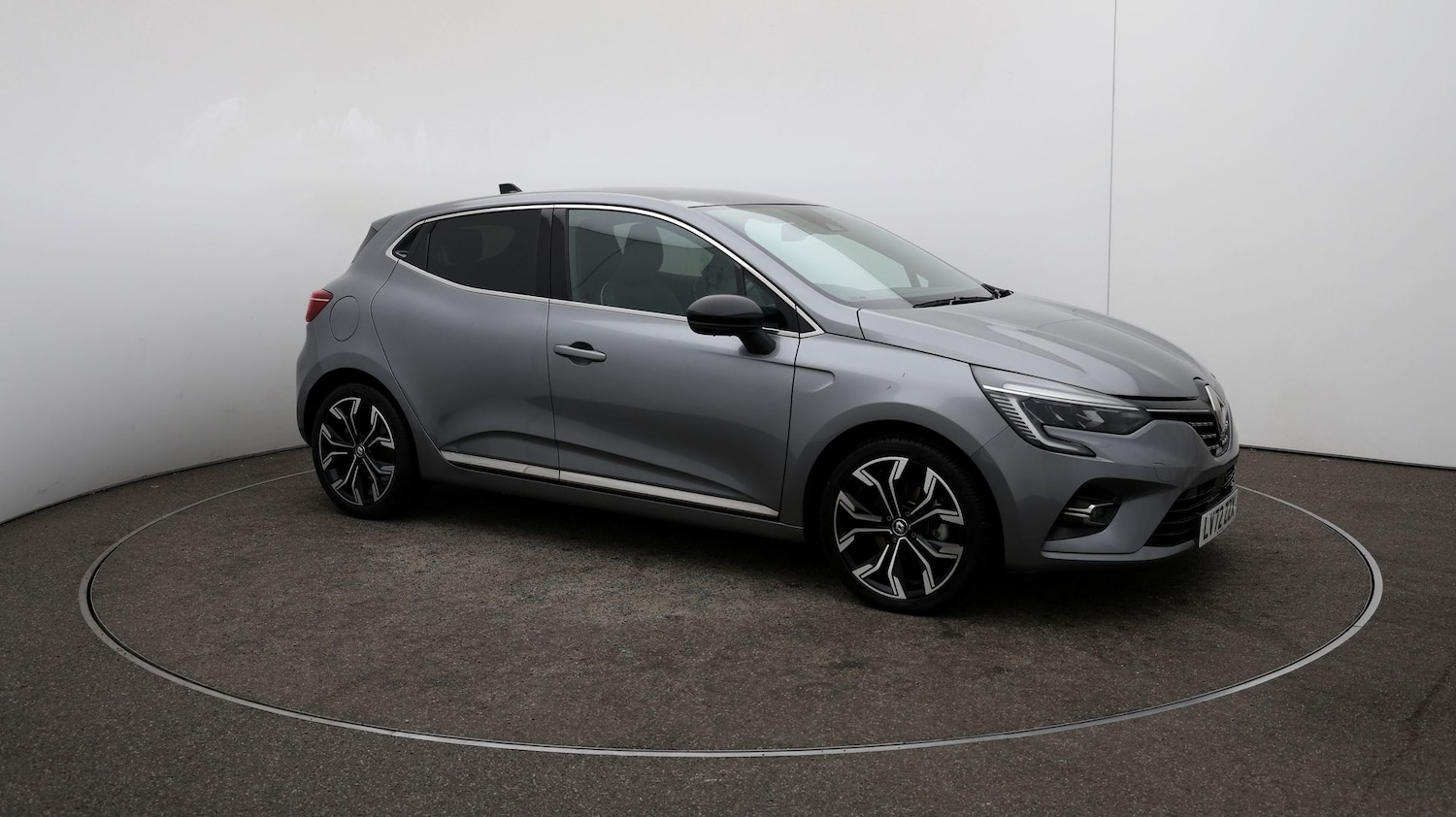 Used Renault Clio for sale - 76810382: Photo 36