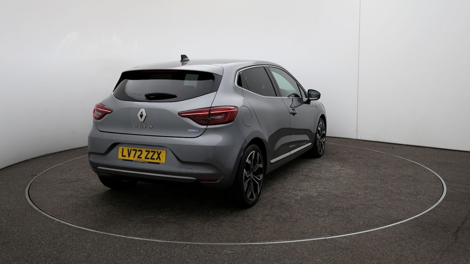 Used Renault Clio for sale - 76810382: Photo 46