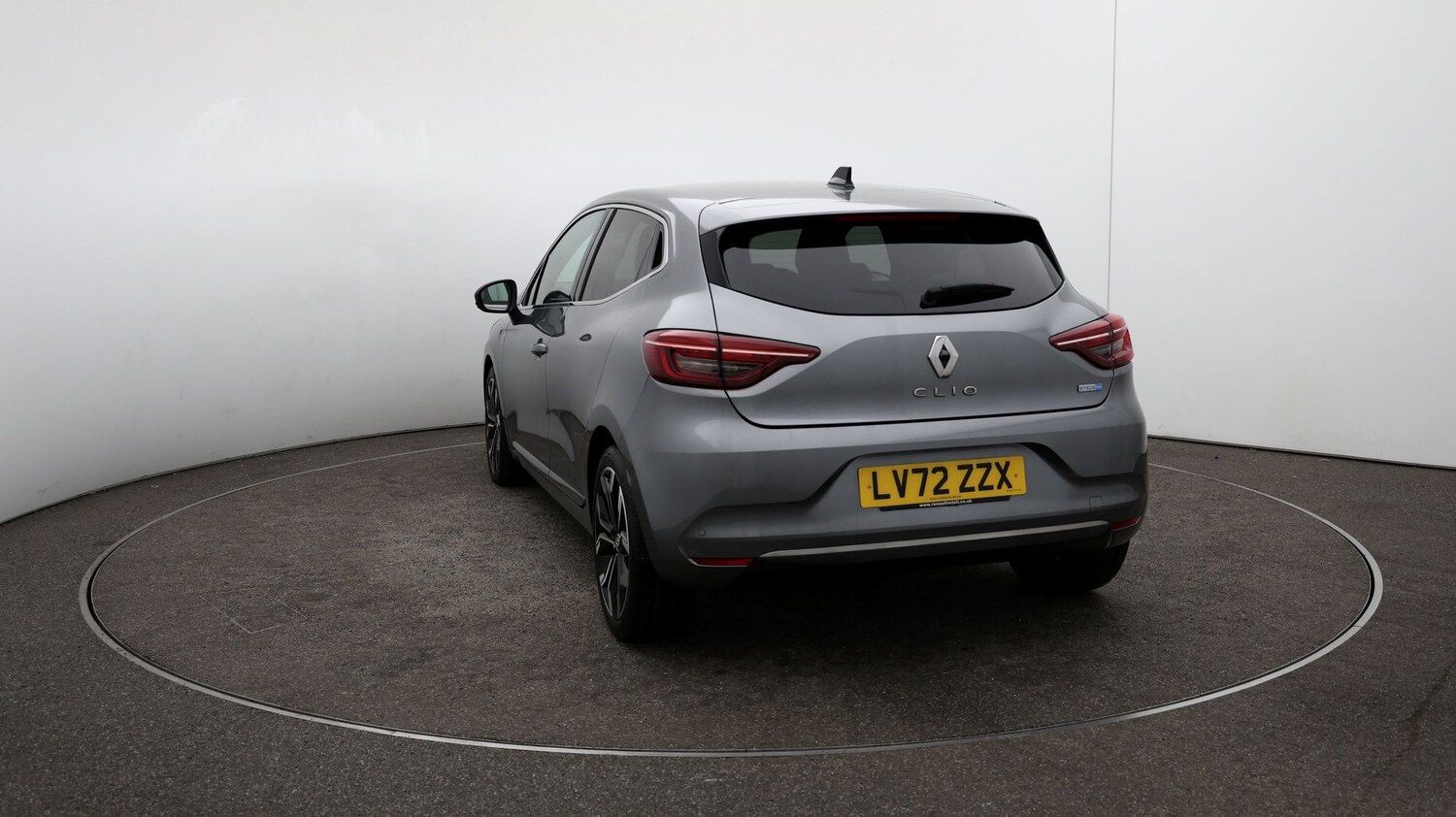 Used Renault Clio for sale - 76810382: Photo 51