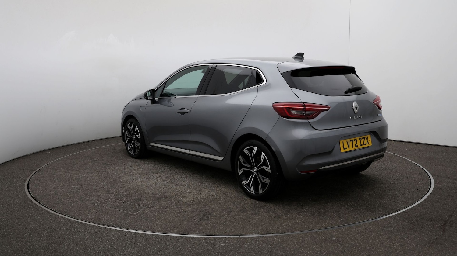 Used Renault Clio for sale - 76810382: Photo 53