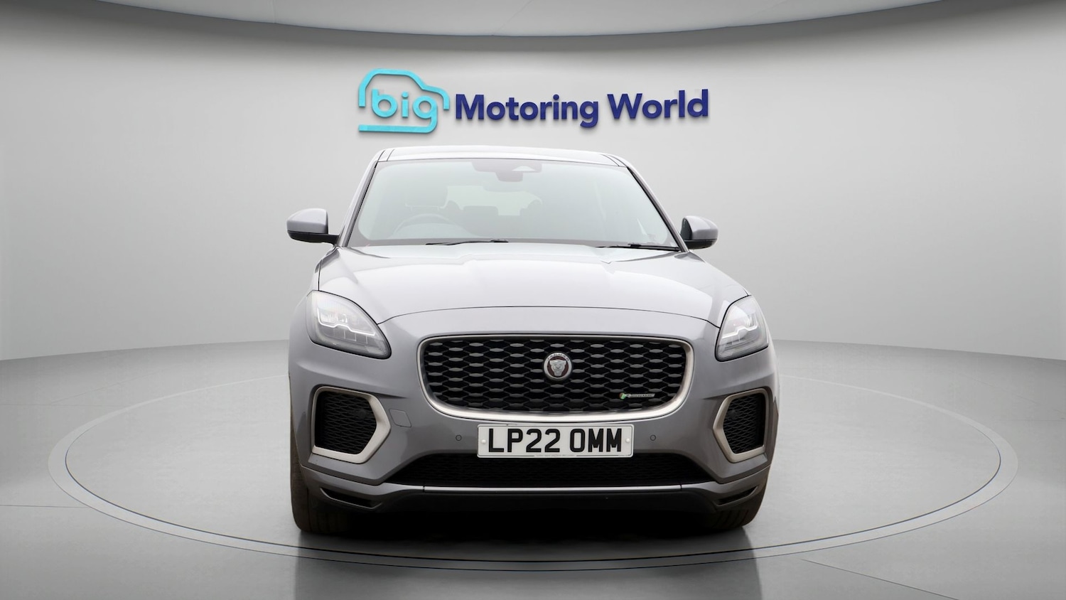 Used Jaguar E-Pace 2022 for sale - 77813530: Photo 2