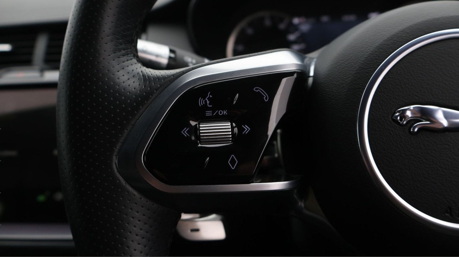 Used Jaguar E-Pace 2022 for sale - 77813530: Photo 20