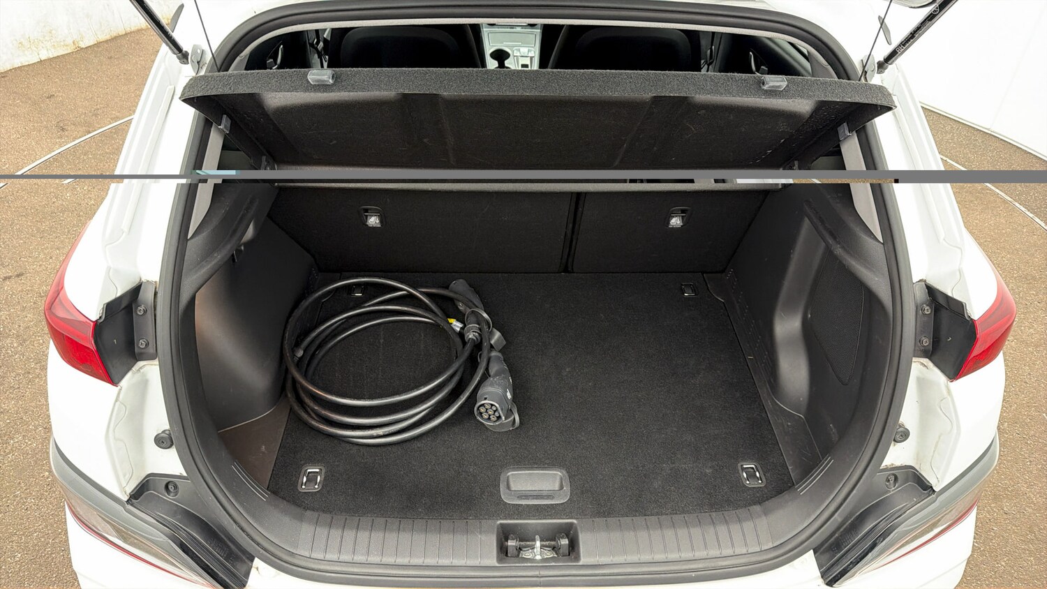 Used Hyundai KONA 2022 for sale - 78028428: Photo 16