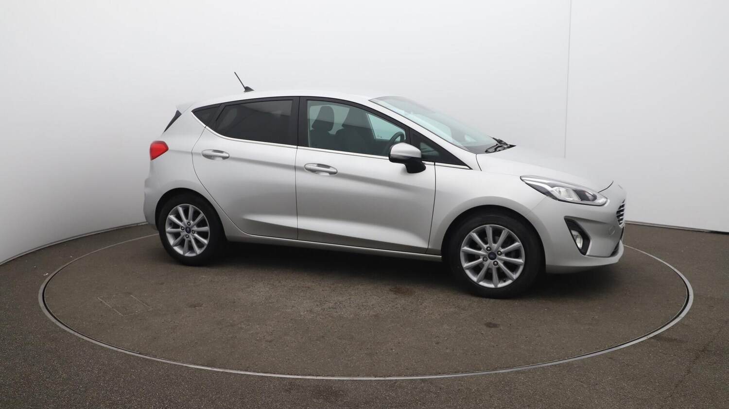 Used Ford Fiesta 2019 for sale - 76032320: Photo 46