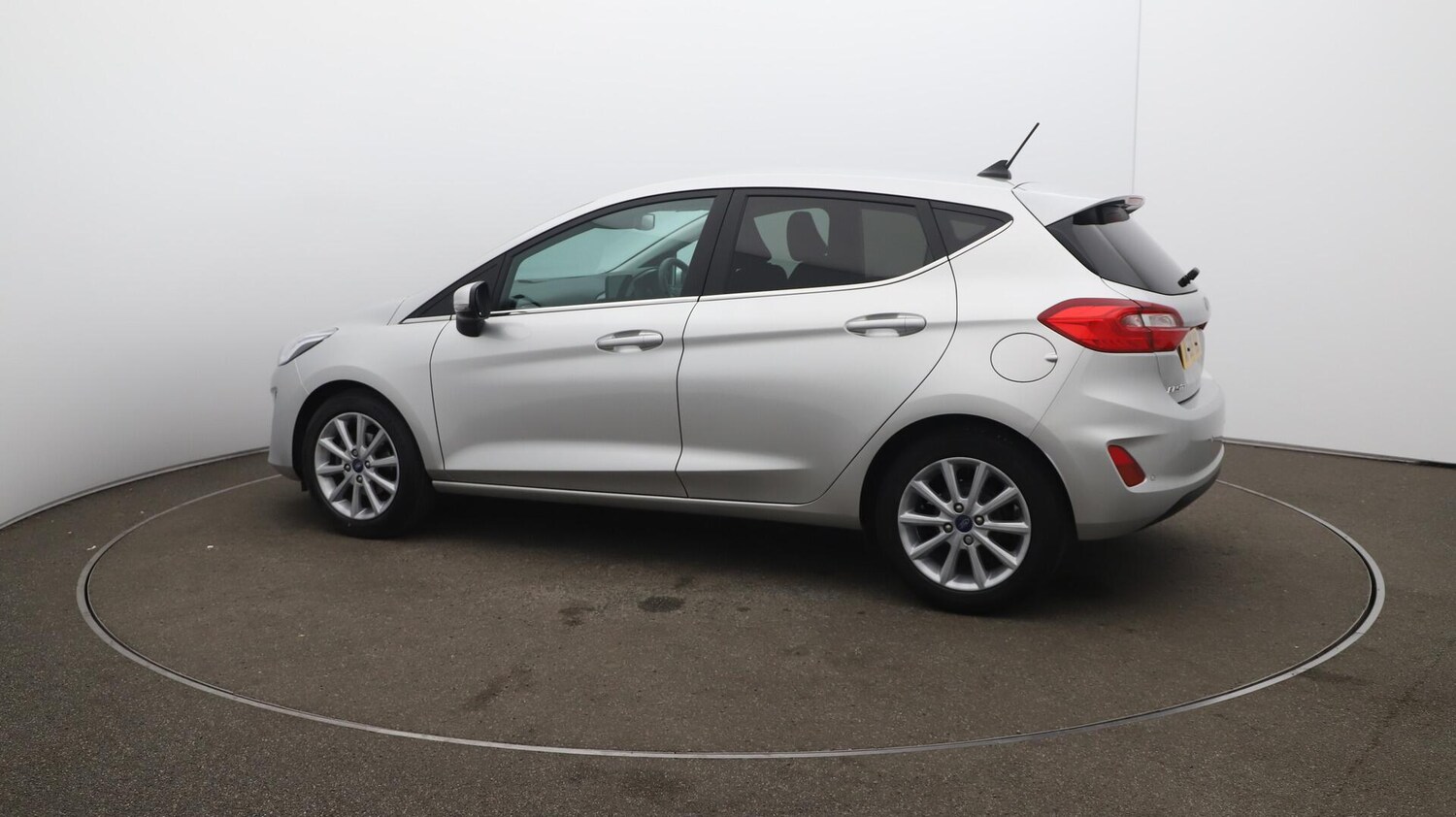 Used Ford Fiesta 2019 for sale - 76032320: Photo 47