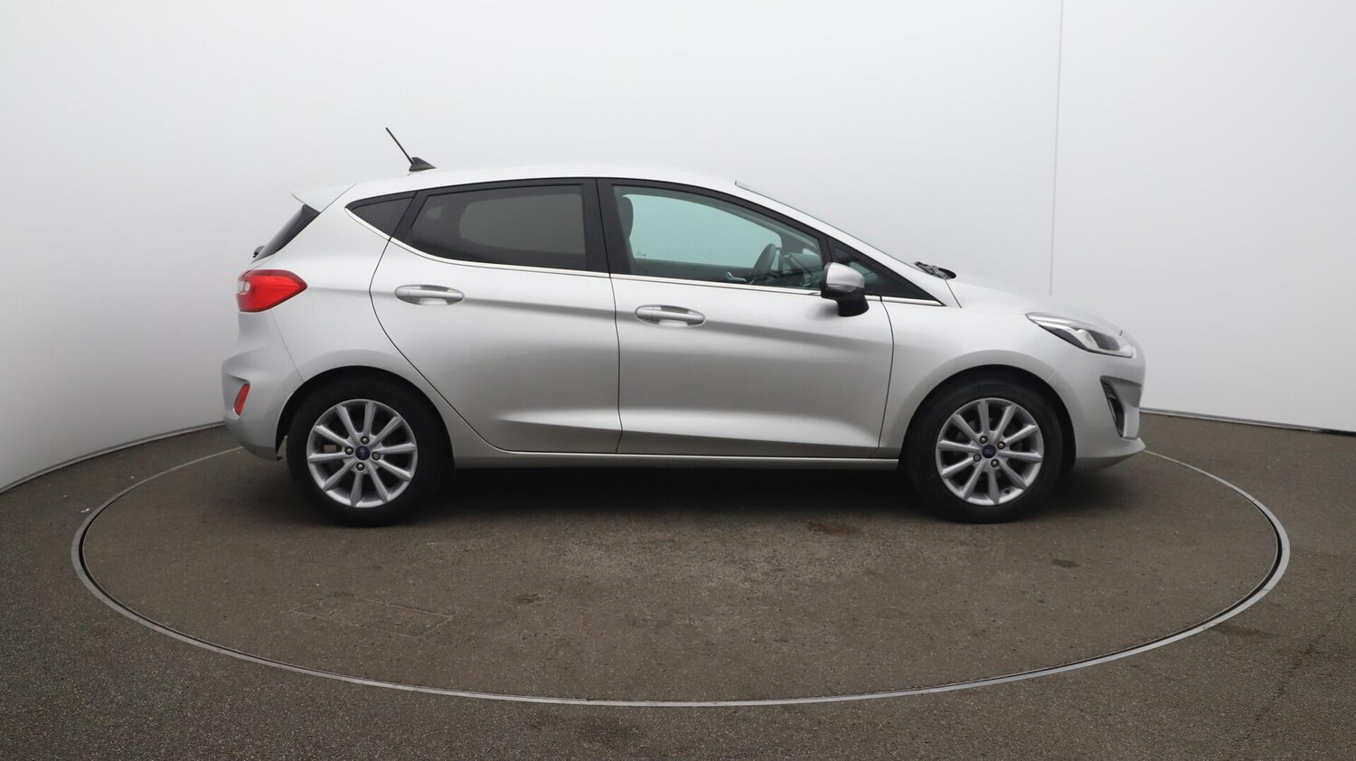 Used Ford Fiesta 2019 for sale - 76032320: Photo 49