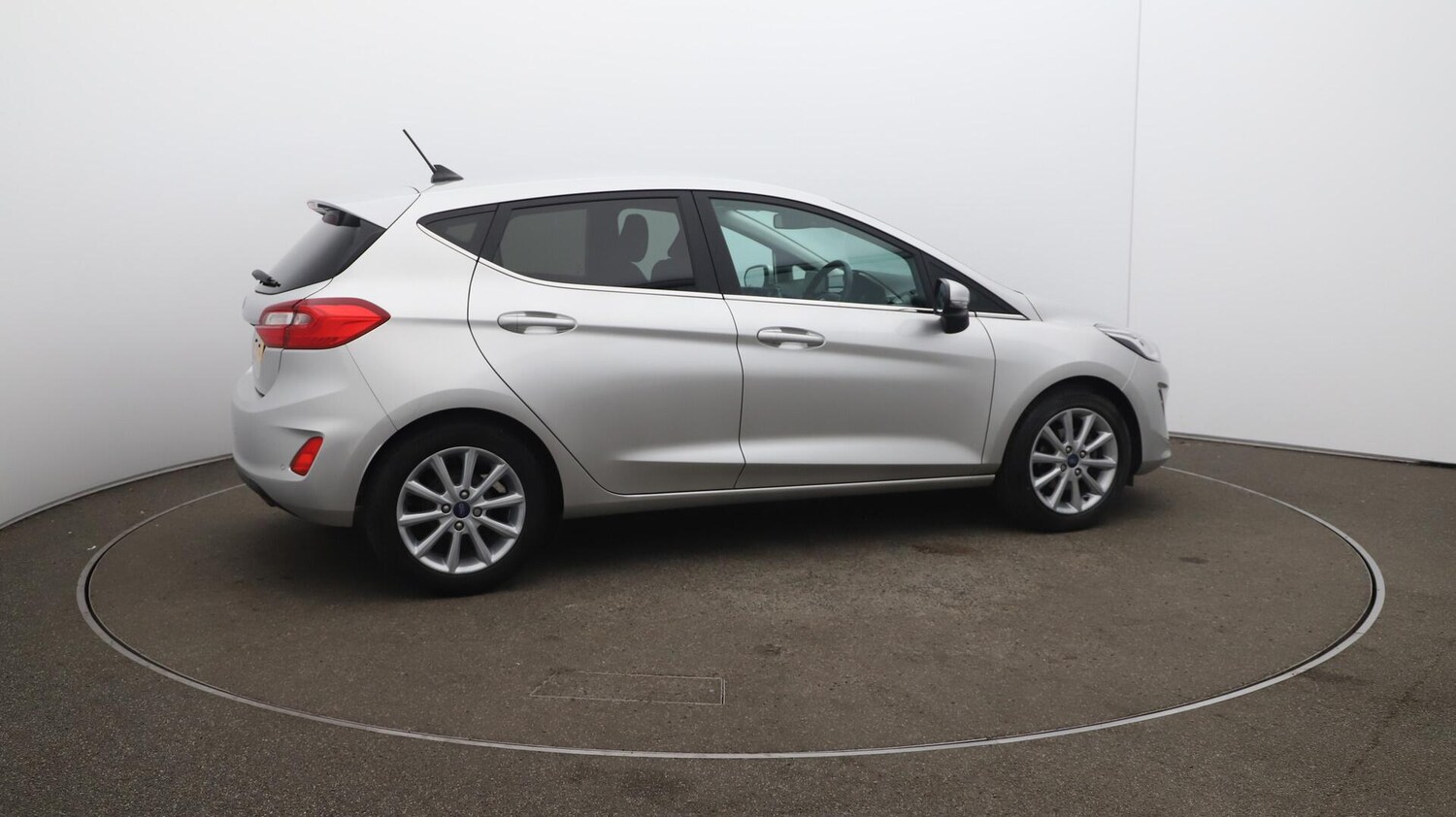 Used Ford Fiesta 2019 for sale - 76032320: Photo 51