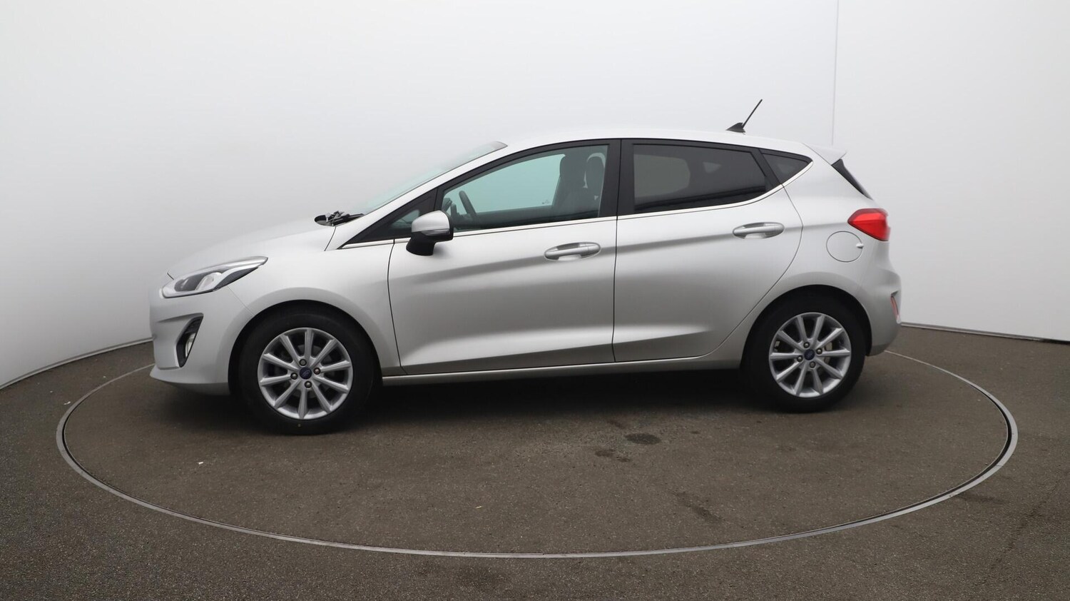 Used Ford Fiesta 2019 for sale - 76032320: Photo 65
