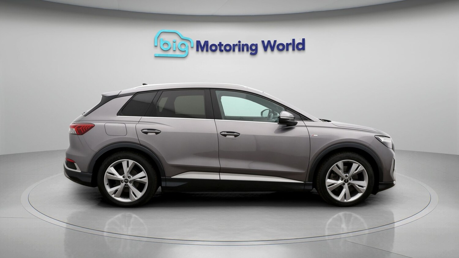 Used Audi Q4 e-tron 2021 for sale - 77618604: Photo 8