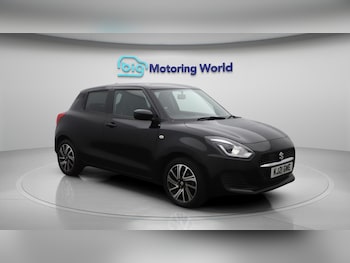 Used Suzuki Swift 2021 for sale - 76151347: Photo 2