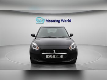Used Suzuki Swift 2021 for sale - 76151347: Photo 3