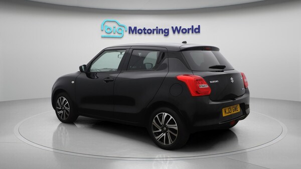 Used Suzuki Swift 2021 for sale - 76151347: Photo 6