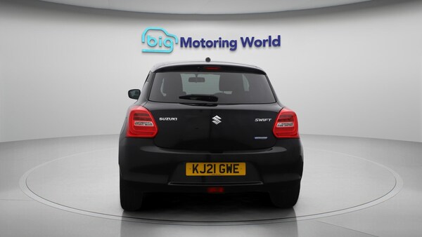 Used Suzuki Swift 2021 for sale - 76151347: Photo 7