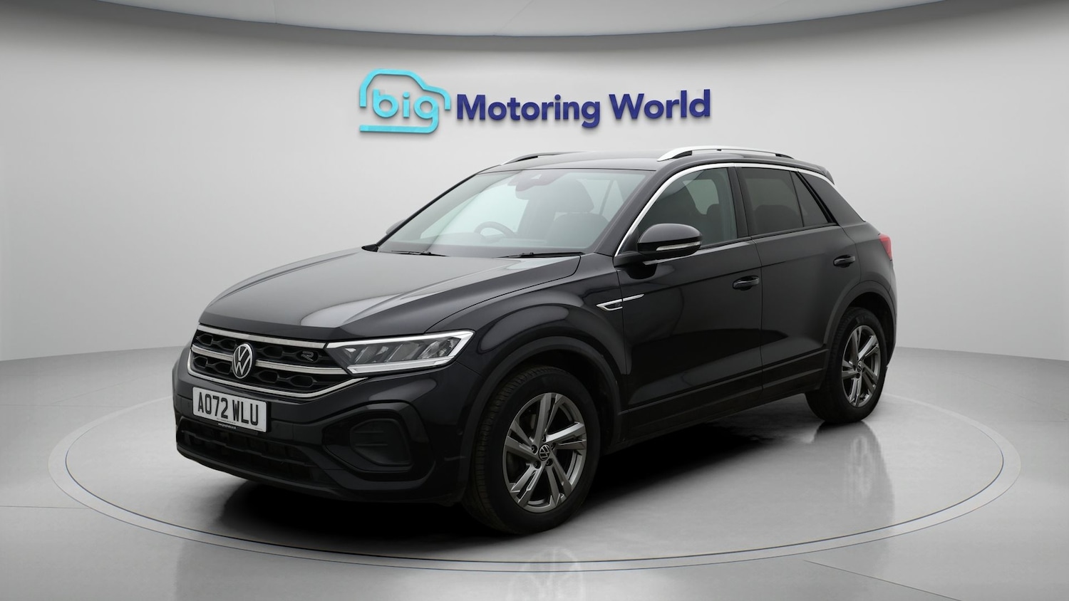 Used Volkswagen T-Roc 2023 for sale - 77381124: Photo 3