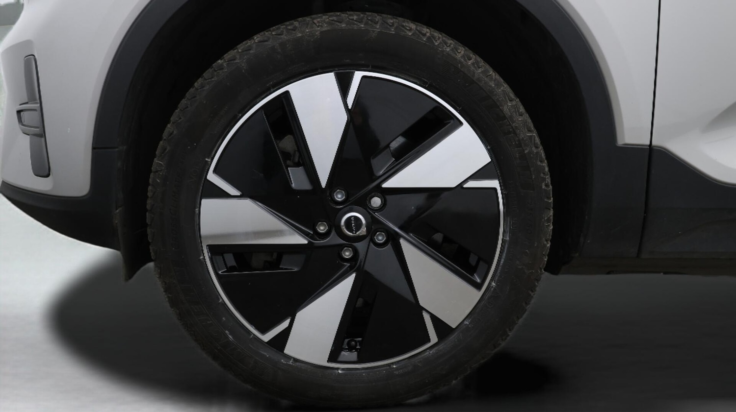 Used Volvo XC40 2023 for sale - 76457963: Photo 19