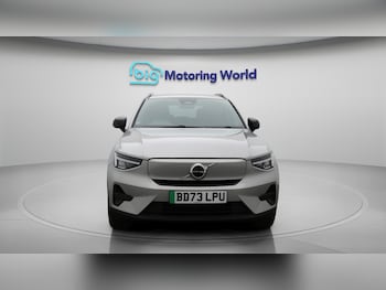 Used Volvo XC40 2023 for sale - 76457963: Photo