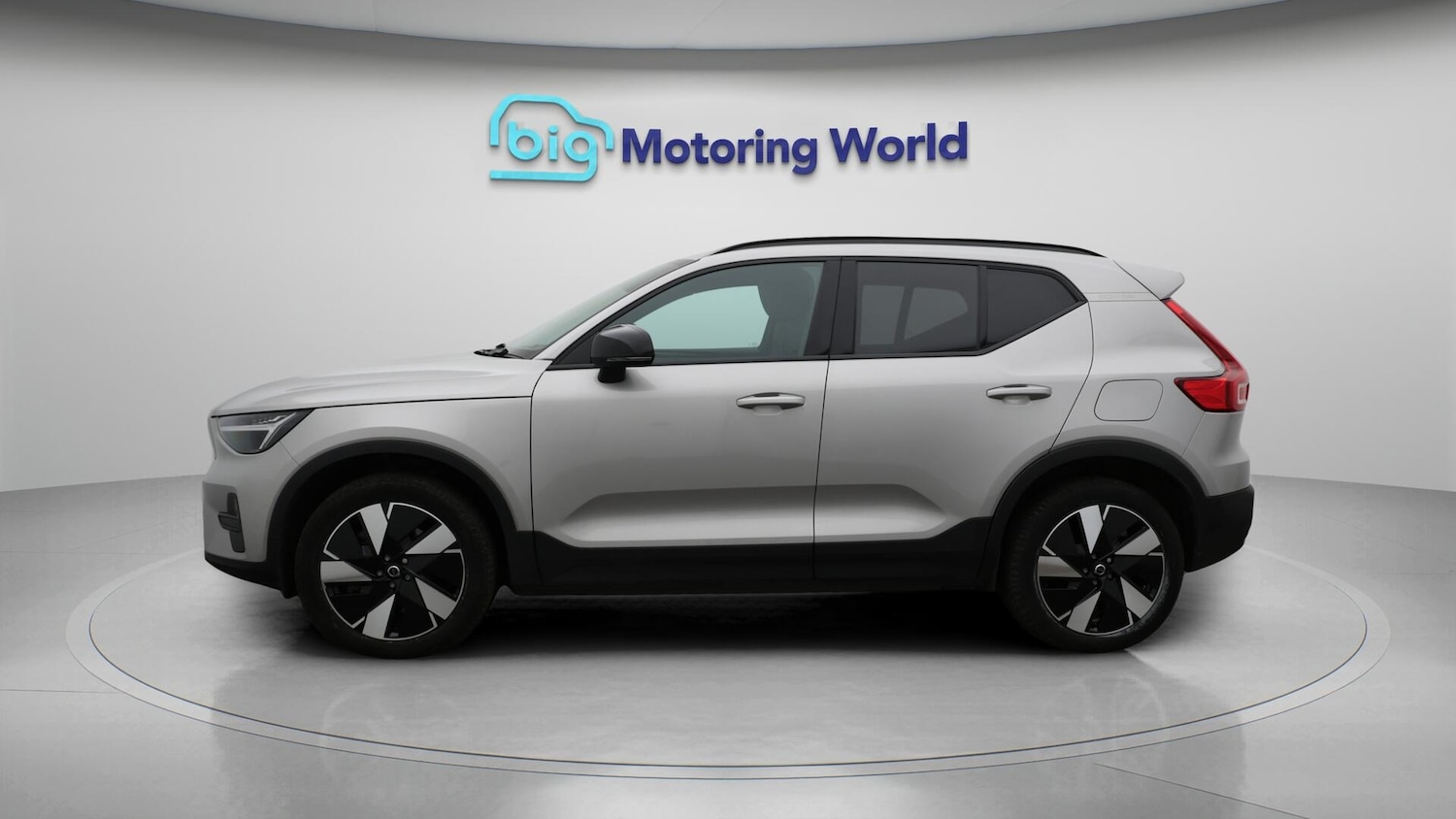 Used Volvo XC40 2023 for sale - 76457963: Photo 5