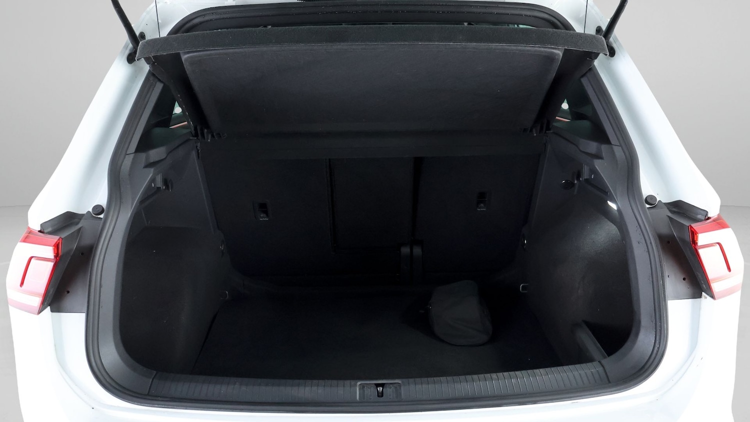 Used Volkswagen Tiguan for sale - 78106554: Photo 16