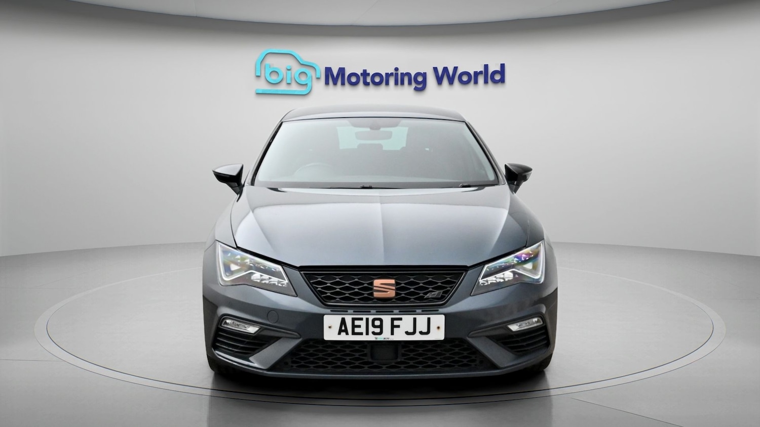 Used SEAT Leon 2019 for sale - 78094815: Photo 2