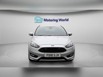 Used Ford Focus 2018 for sale - 76152717: Photo 3