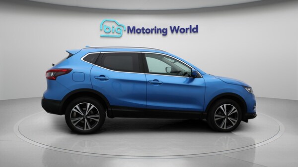 Used Nissan Qashqai 2018 for sale - 76307708: Photo 9