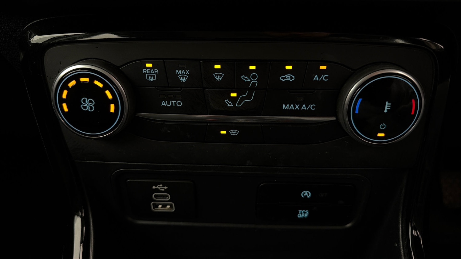 Used Ford Ecosport 2023 for sale - 78121991: Photo 11