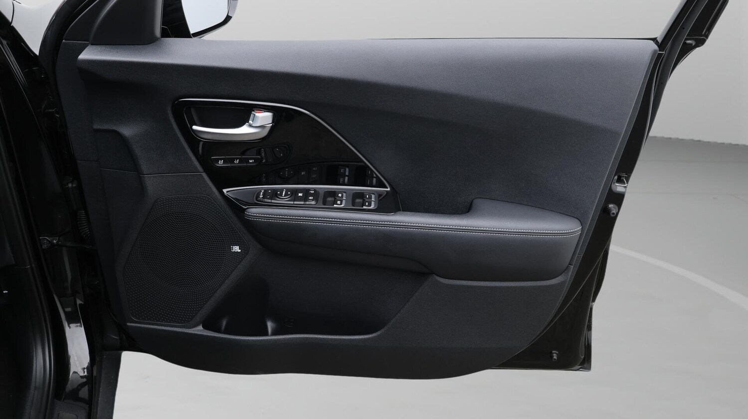 Used Kia Niro 2022 for sale - 76633309: Photo 16