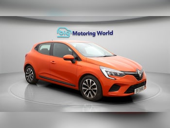 Used Renault Clio 2021 for sale - 77781497: Photo