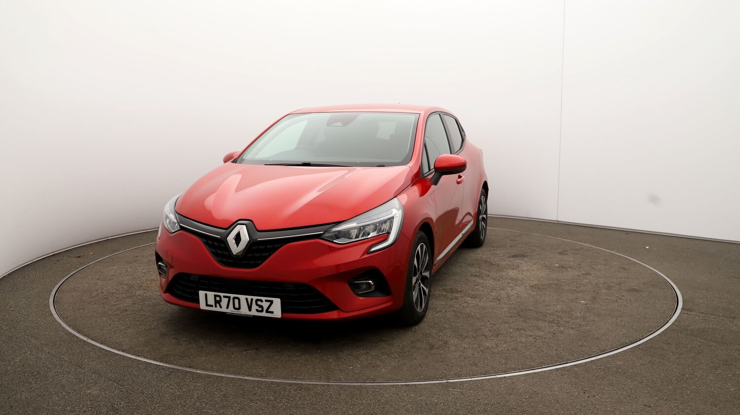Used Renault Clio for sale - 76809656: Photo 30