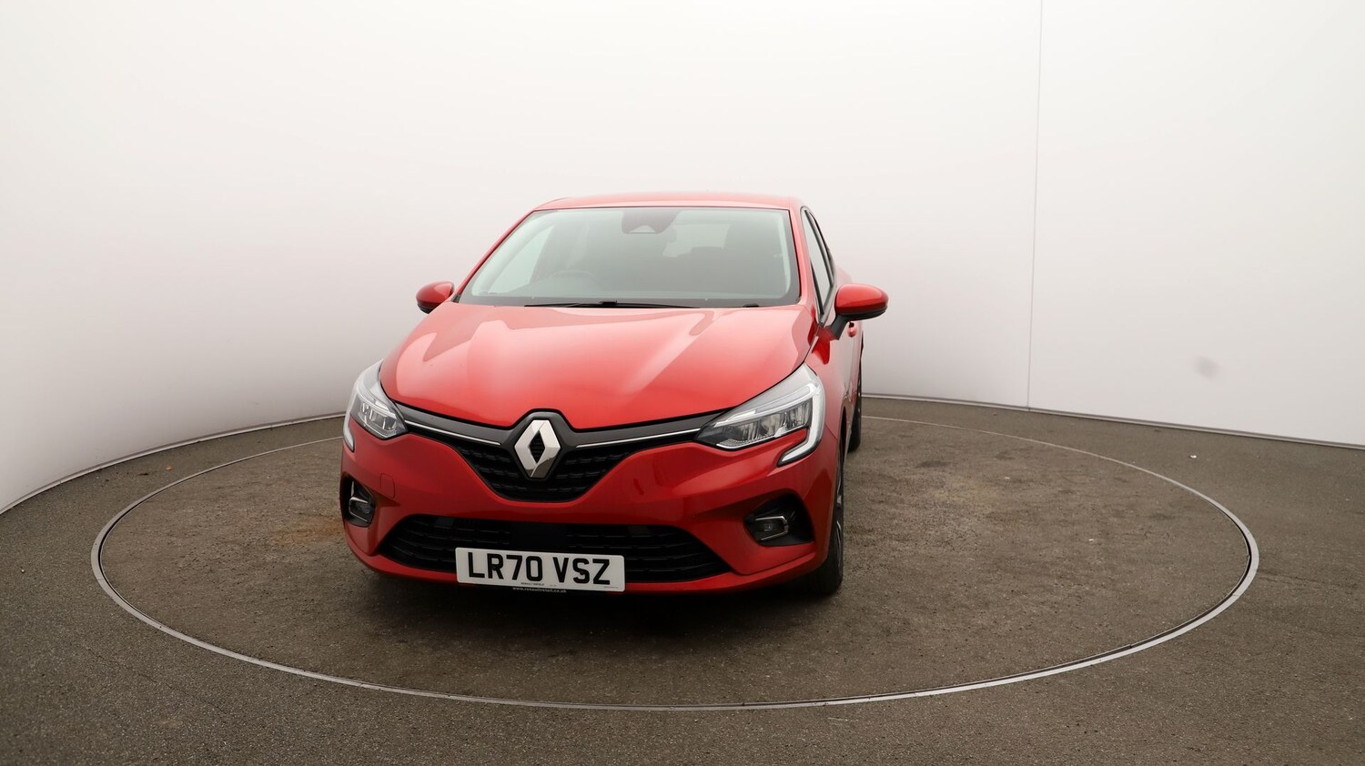 Used Renault Clio for sale - 76809656: Photo 31