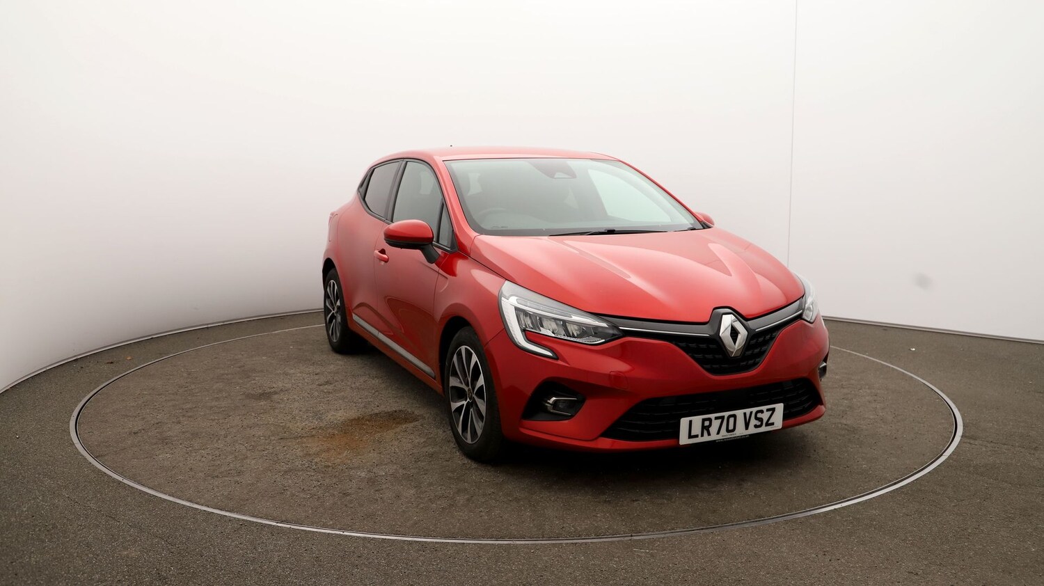 Used Renault Clio for sale - 76809656: Photo 34