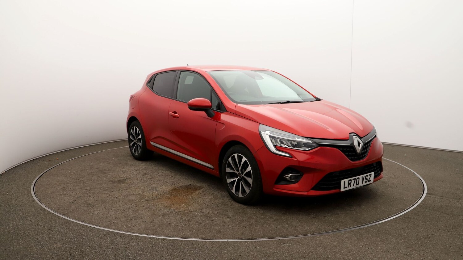 Used Renault Clio for sale - 76809656: Photo 35